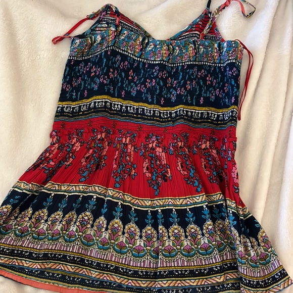 Patterned Tank top - Picture 2 of 3